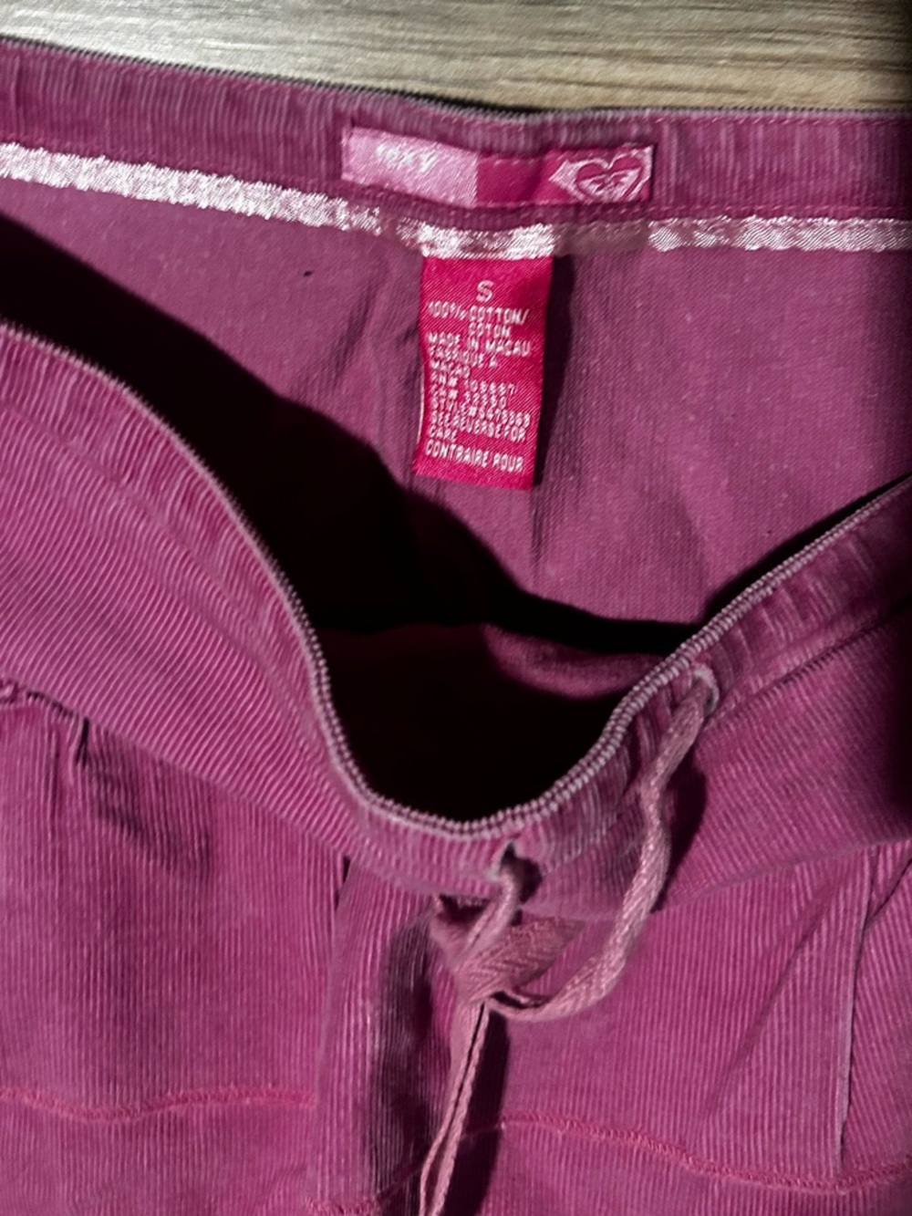 Vintage Roxy Tiered Drawstring Skort in Raspberry - Picture 2 of 4